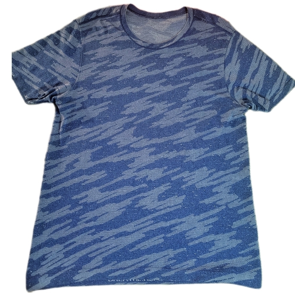 Lululemon \ Metal Vent Breathe Short-Sleeve T Shirt / L / Blue & Midnight